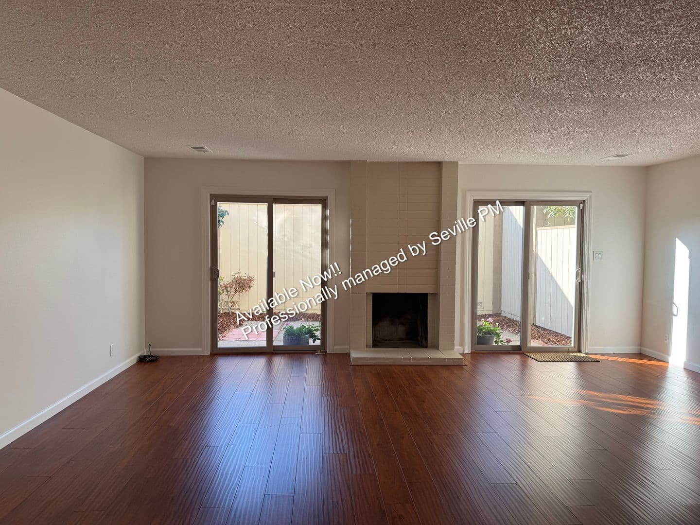 Alameda Townhome: 1175 Island Dr