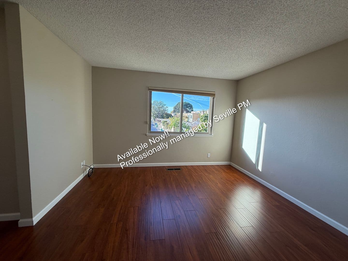 Alameda Townhome: 1175 Island Dr