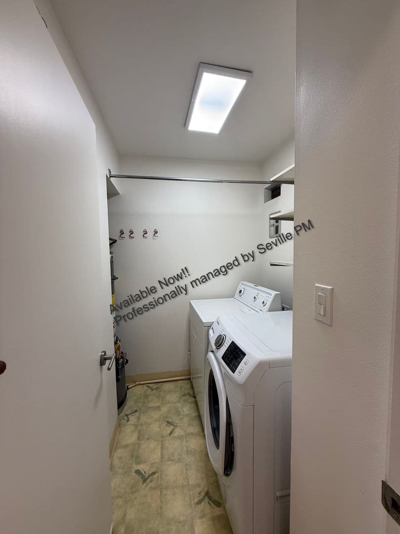 Alameda Townhome: 1175 Island Dr