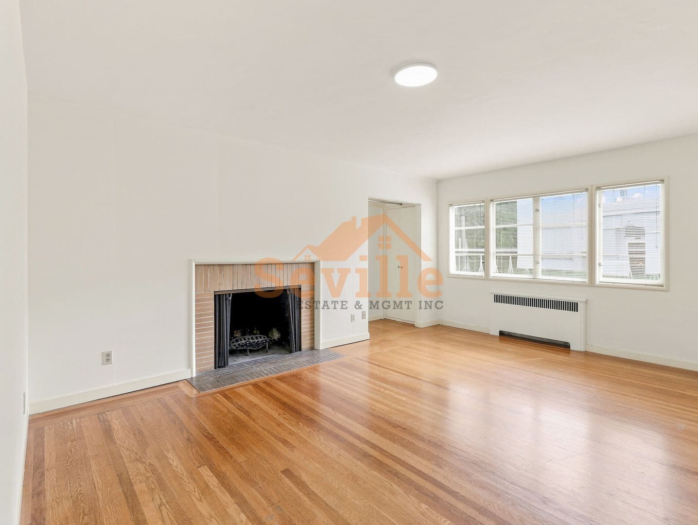 Berkeley Apartment: 1526 Arch Street
