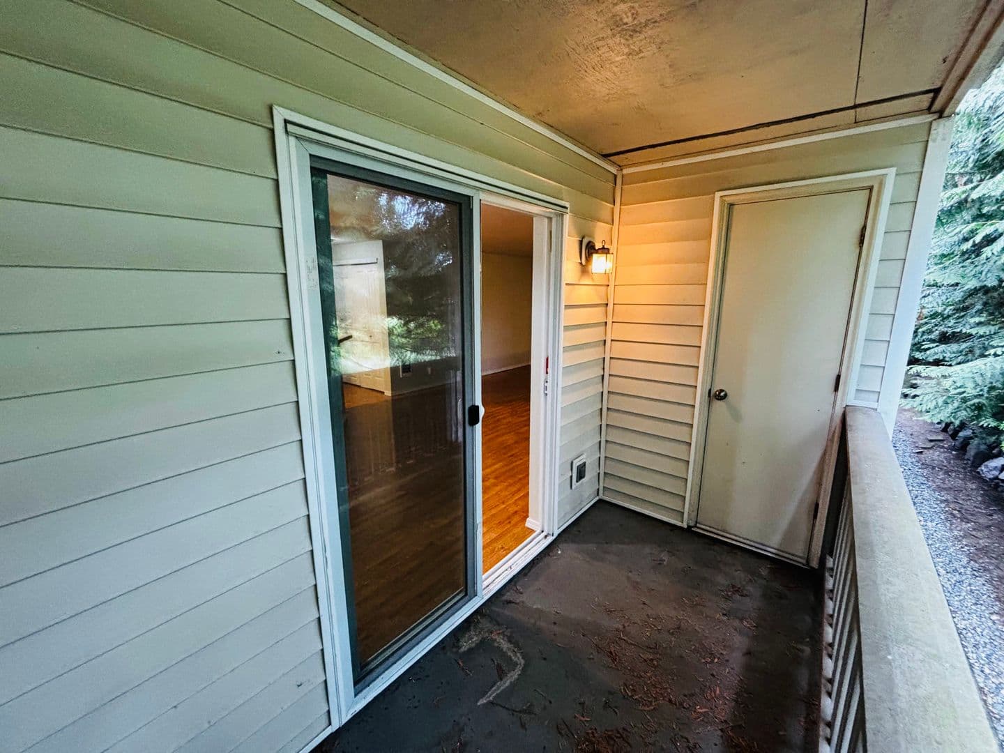 Everett Condo: 1009 112th St SE
