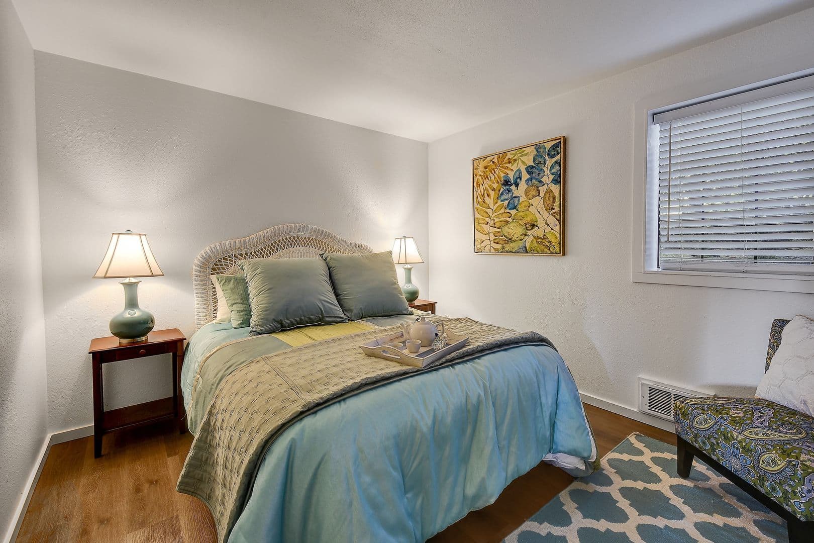 Kirkland House: 12505 NE 116th St. #A17