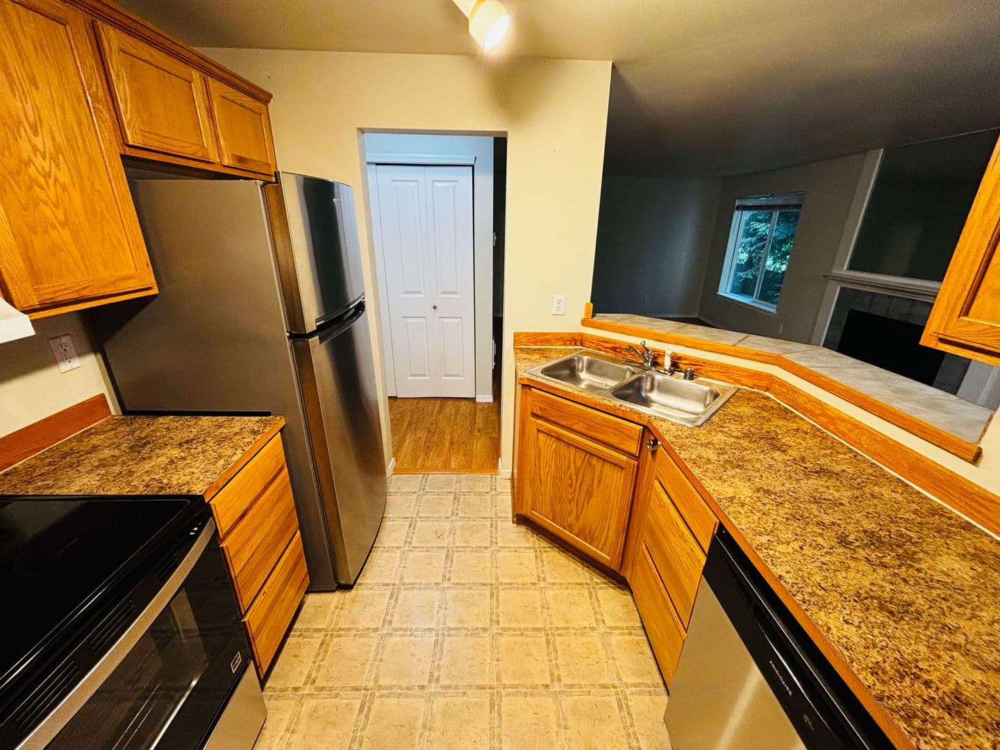 Everett Condo: 1009 112th St SE