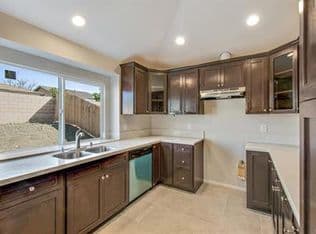 Fontana House: 15734 Grevillea Street