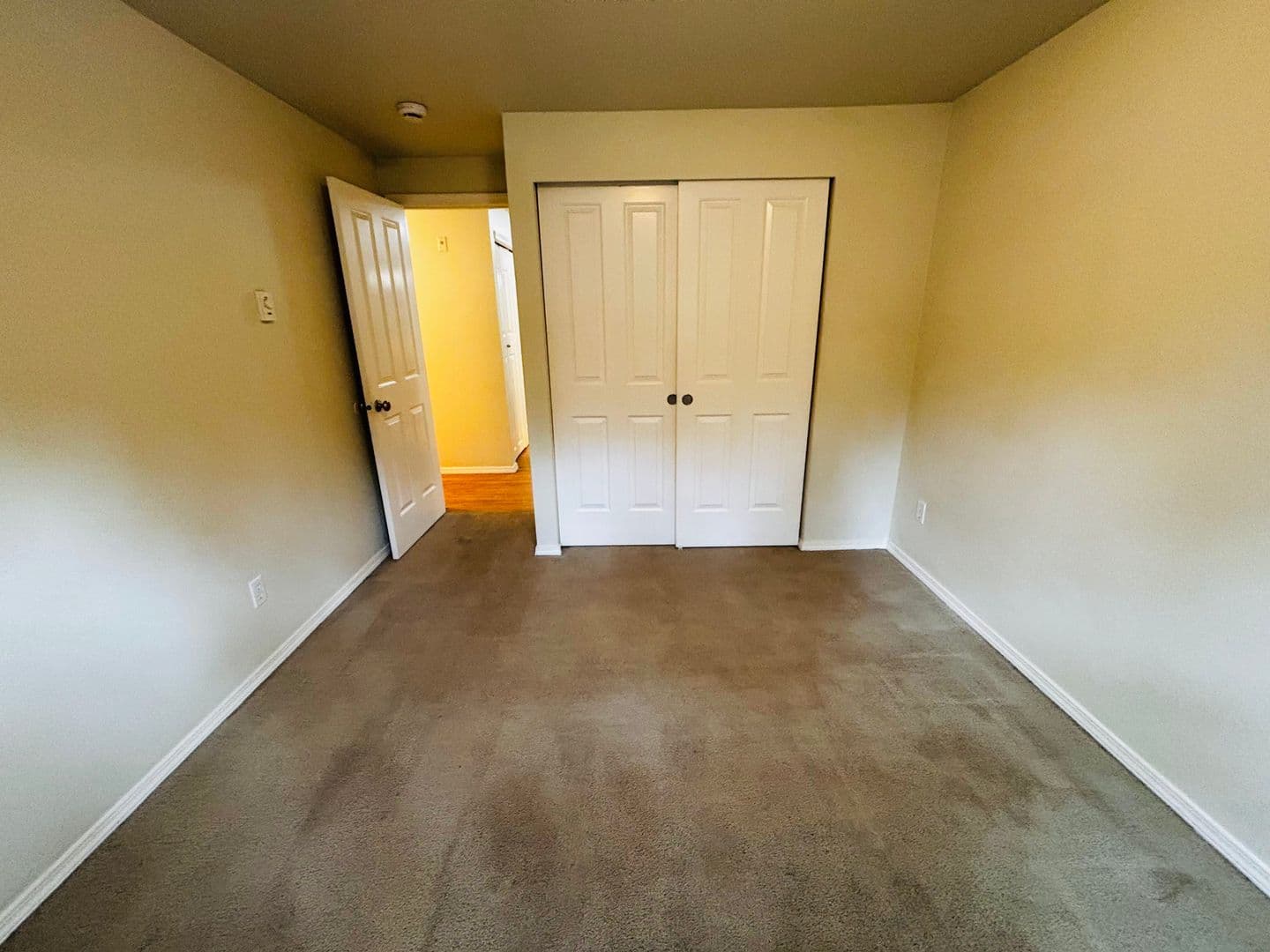 Everett Condo: 1009 112th St SE