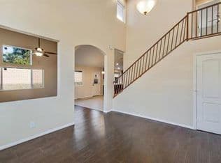 Fontana House: 15734 Grevillea Street