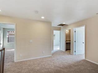 Fontana House: 15734 Grevillea Street
