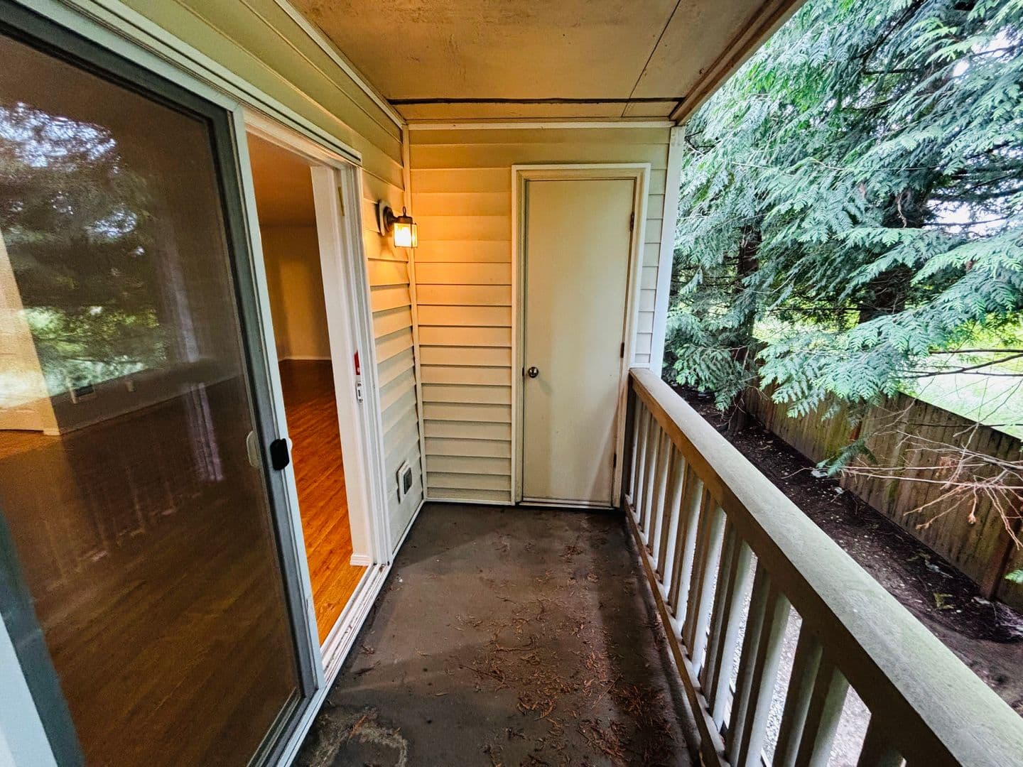 Everett Condo: 1009 112th St SE