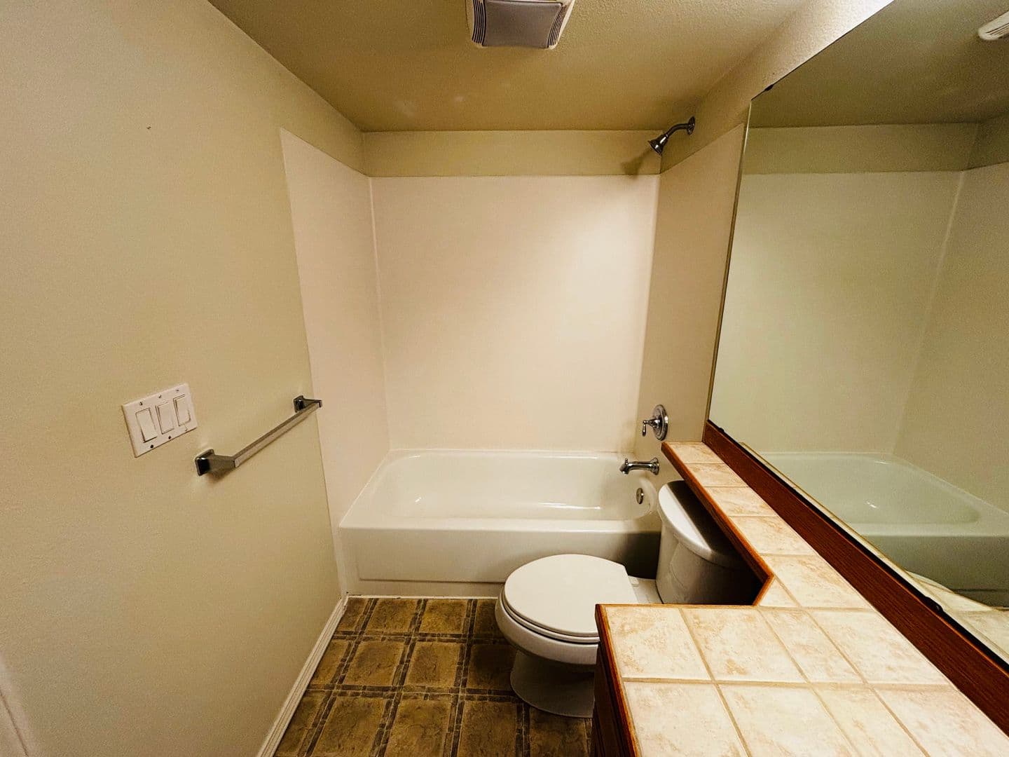 Everett Condo: 1009 112th St SE
