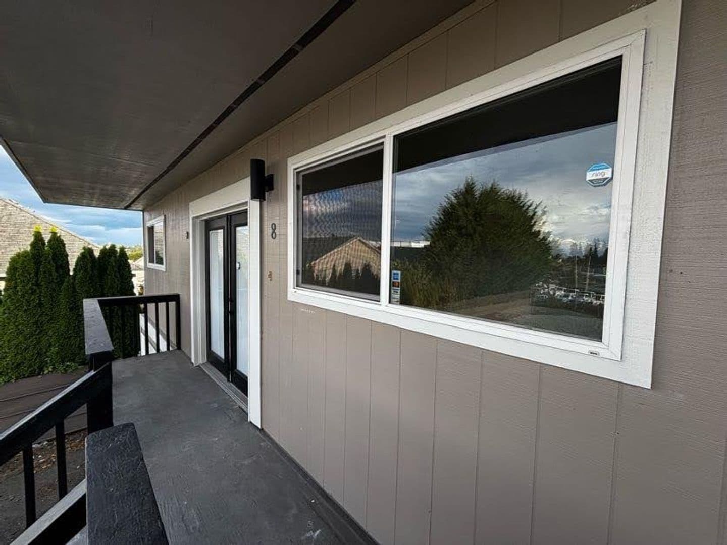 Lynnwood Apartment: 14523 Hwy 99