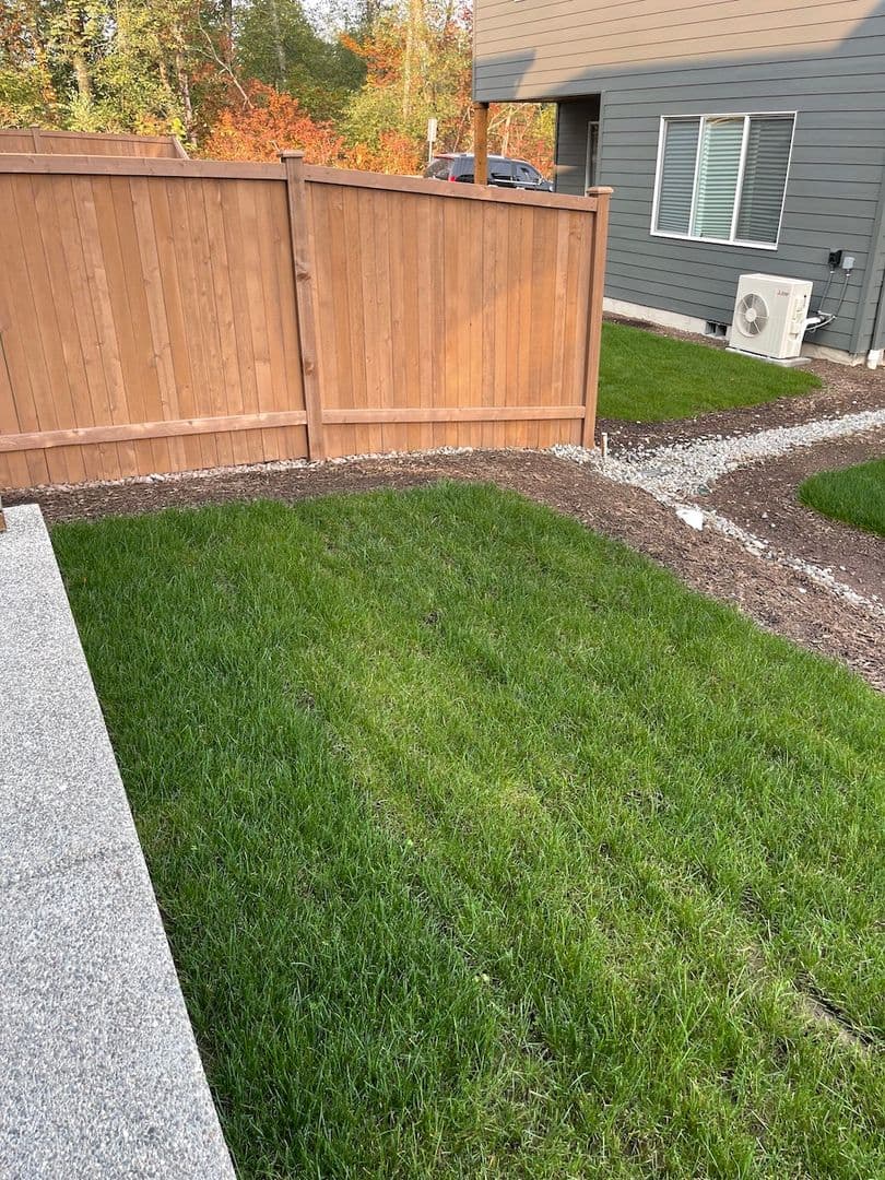 Marysville House: 8725 68th Pl NE