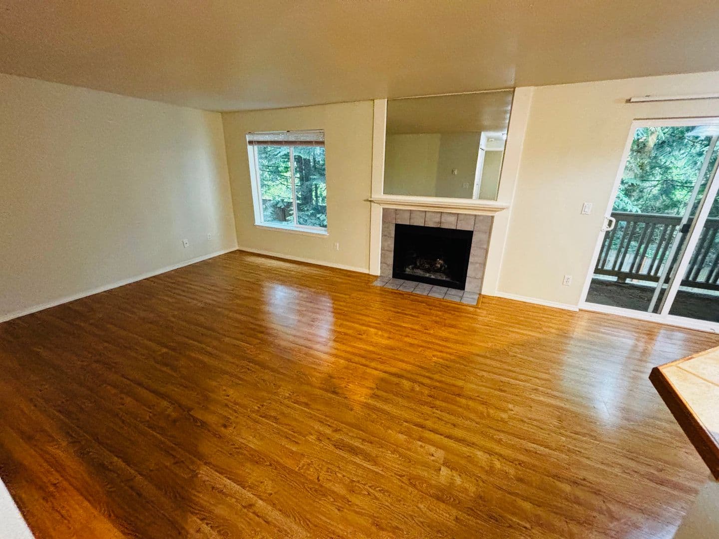 Everett Condo: 1009 112th St SE