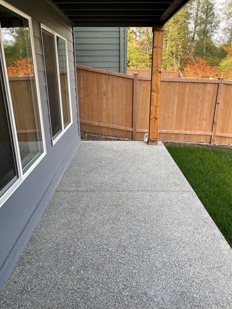 Marysville House: 8725 68th Pl NE