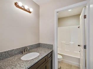Fontana House: 15734 Grevillea Street