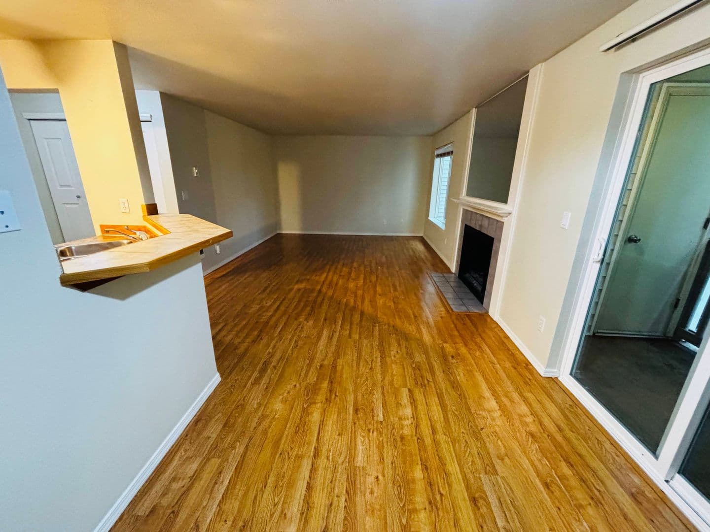 Everett Condo: 1009 112th St SE