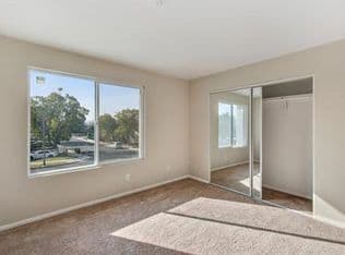 Fontana House: 15734 Grevillea Street