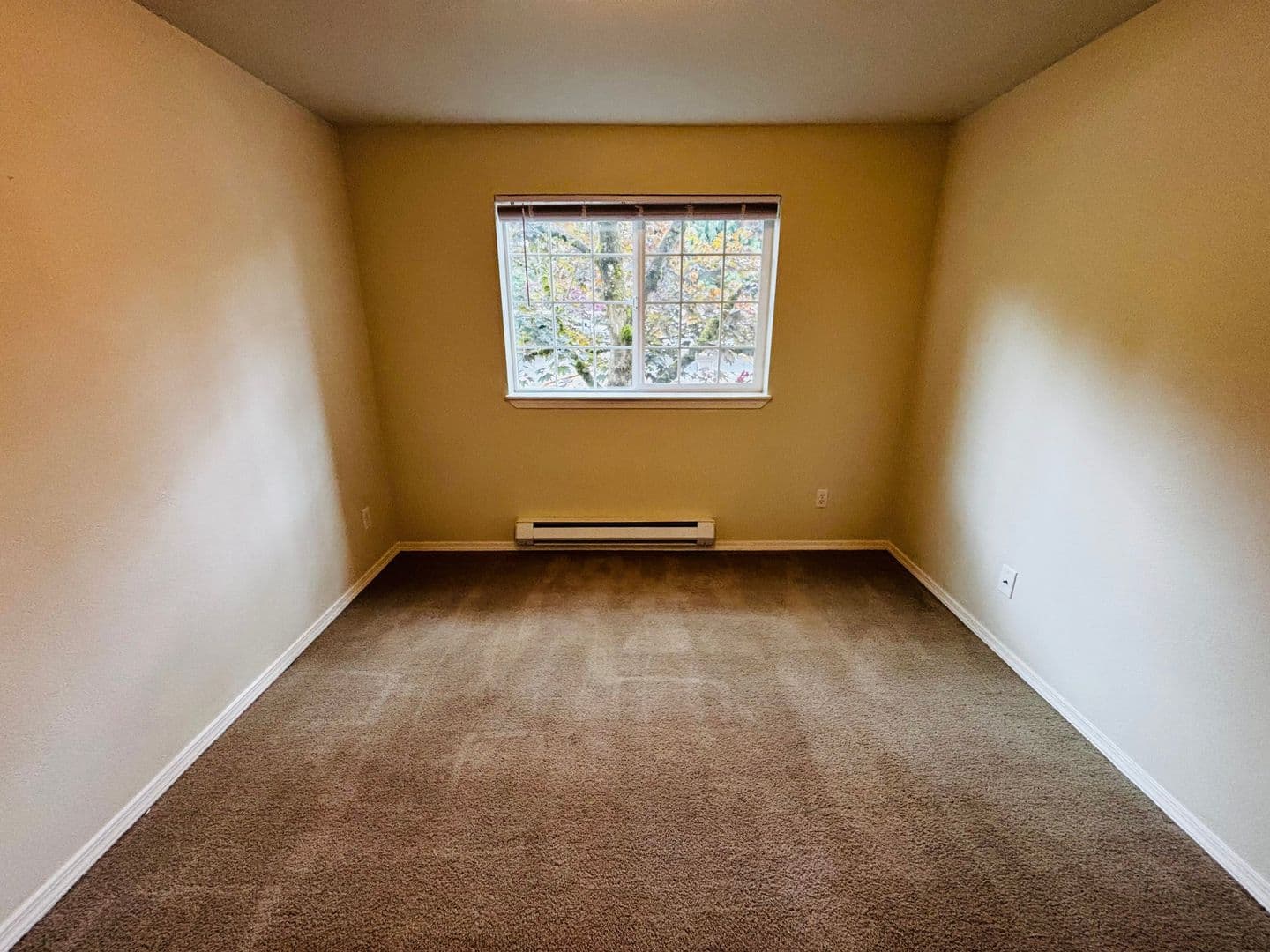 Everett Condo: 1009 112th St SE