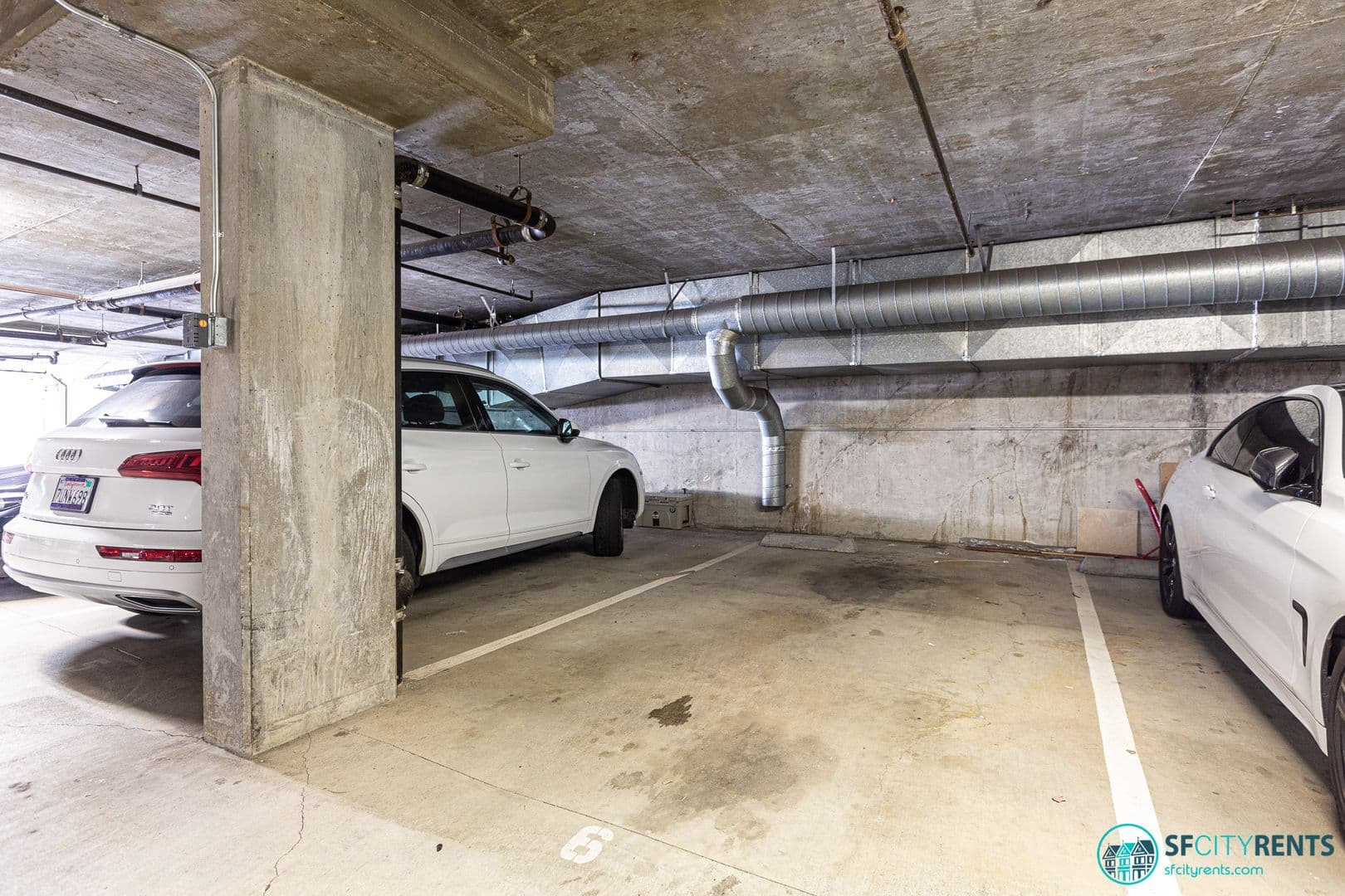 San Francisco Apartment: 1350 California St. #104
