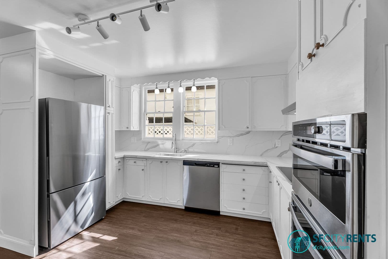 San Francisco House: 45 Stonecrest Dr.