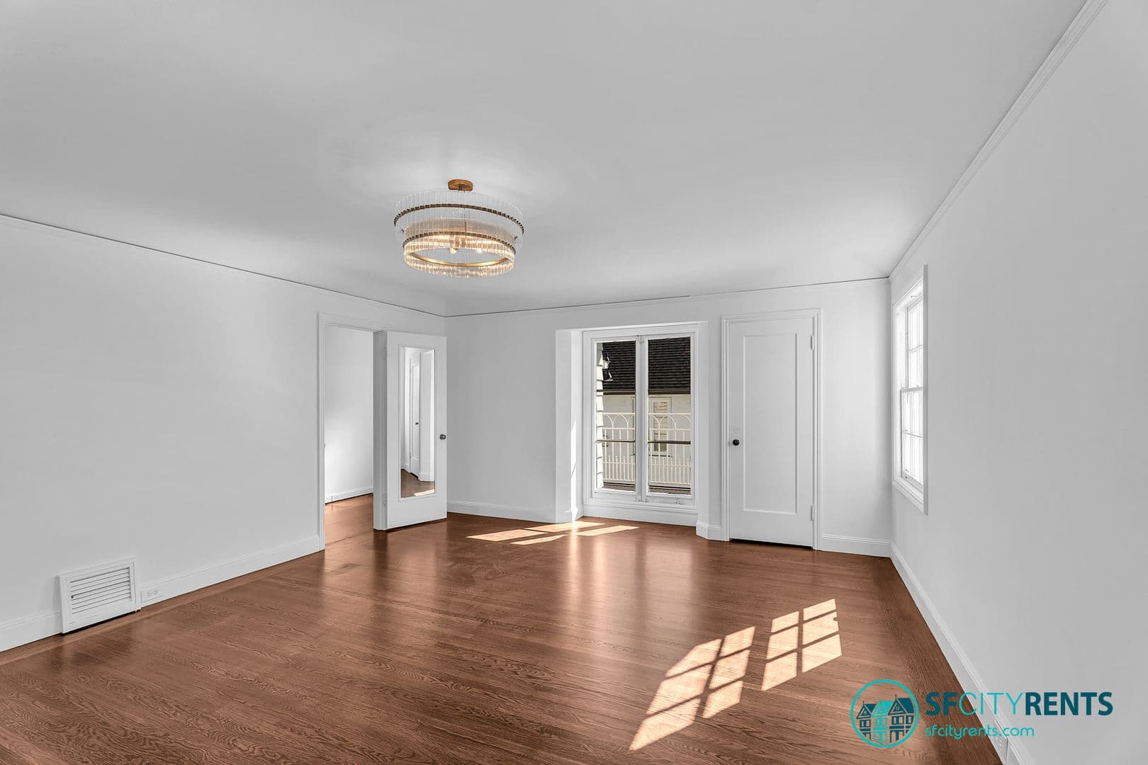 San Francisco House: 45 Stonecrest Dr.