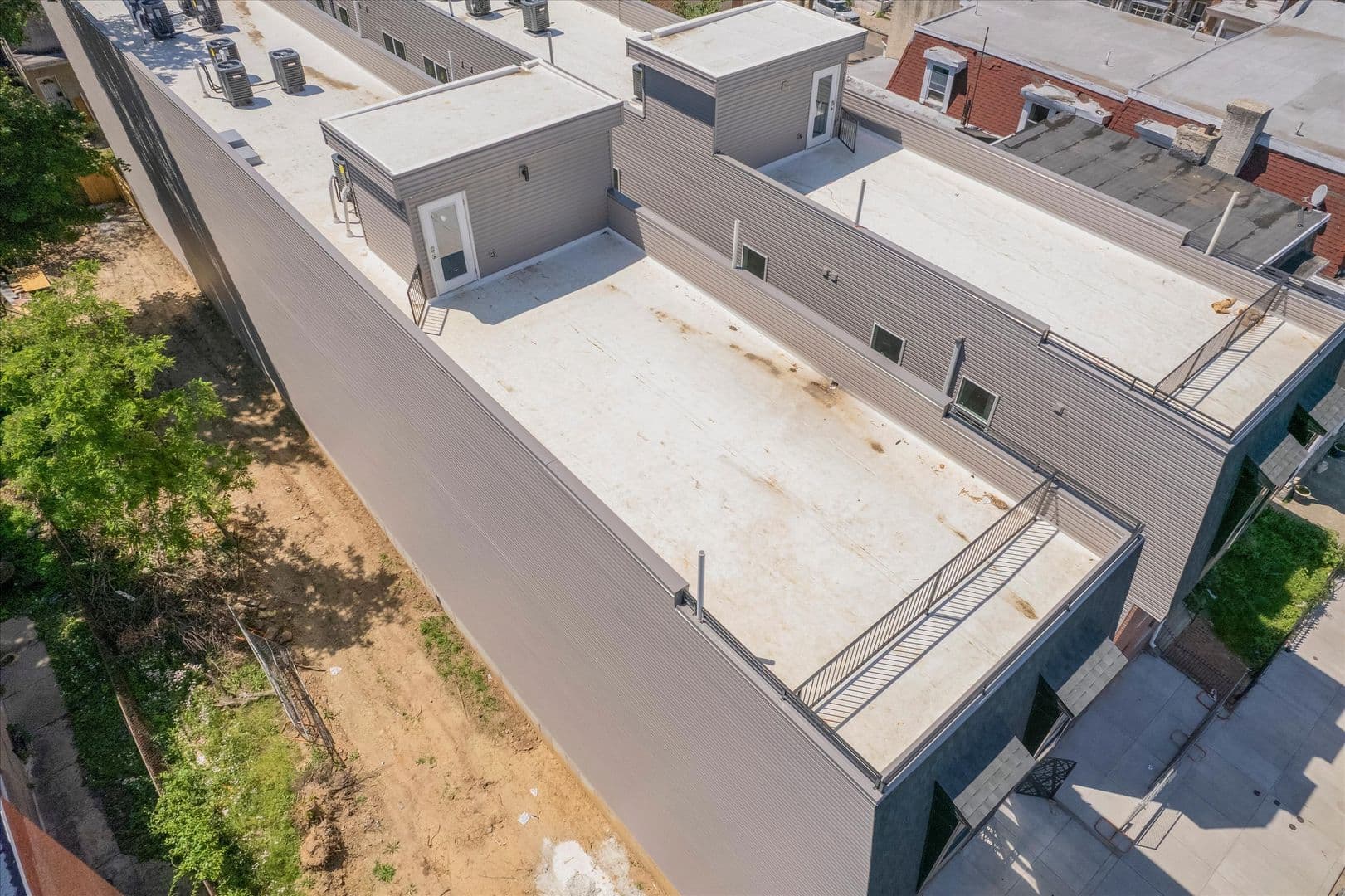 Philadelphia Apartment: 746 N 40TH ST