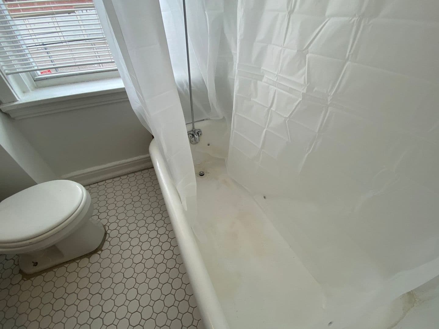 St. Louis Apartment: 4917-19 McPherson Avenue