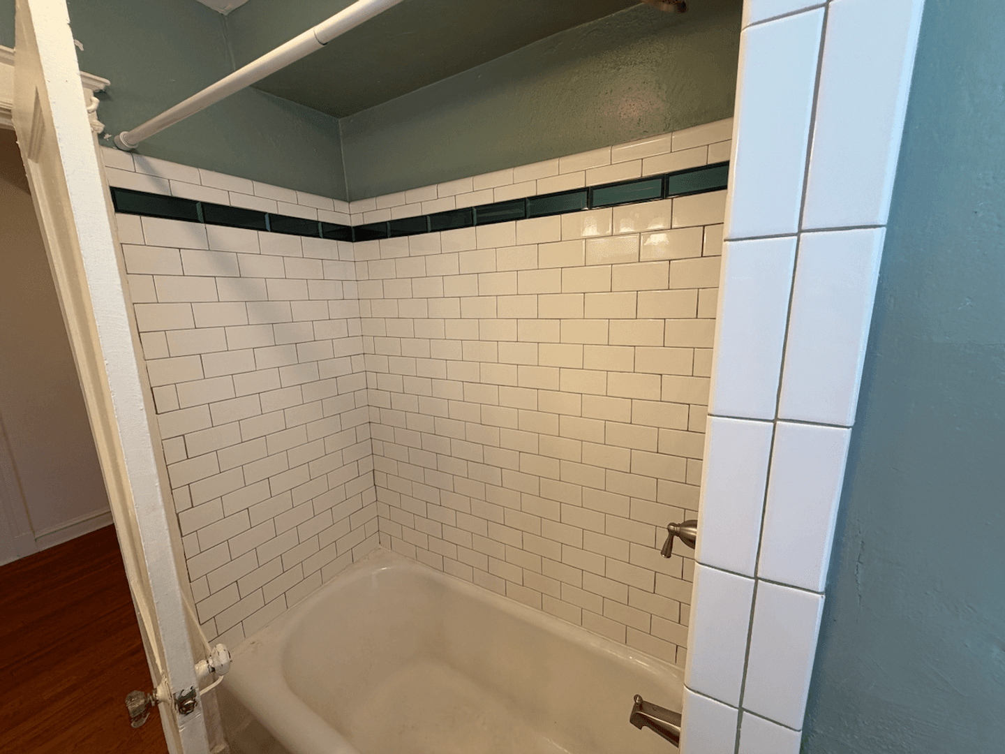 St. Louis Apartment: 3853 Lindell Boulevard