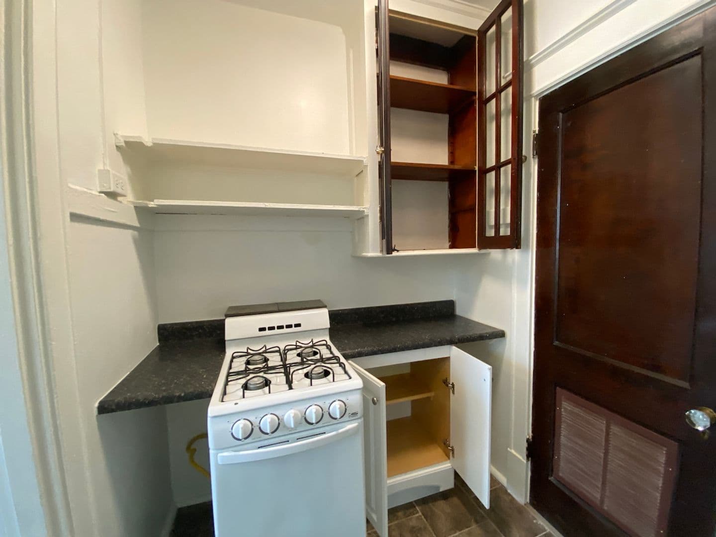 St. Louis Apartment: 3179-91A S. Grand & 3606-3612 Connecticut