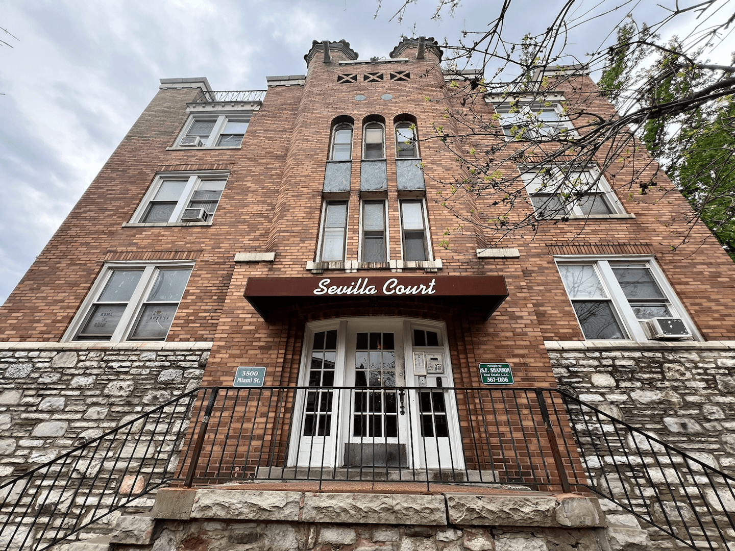 St. Louis Apartment: 3500-10 Miami Street