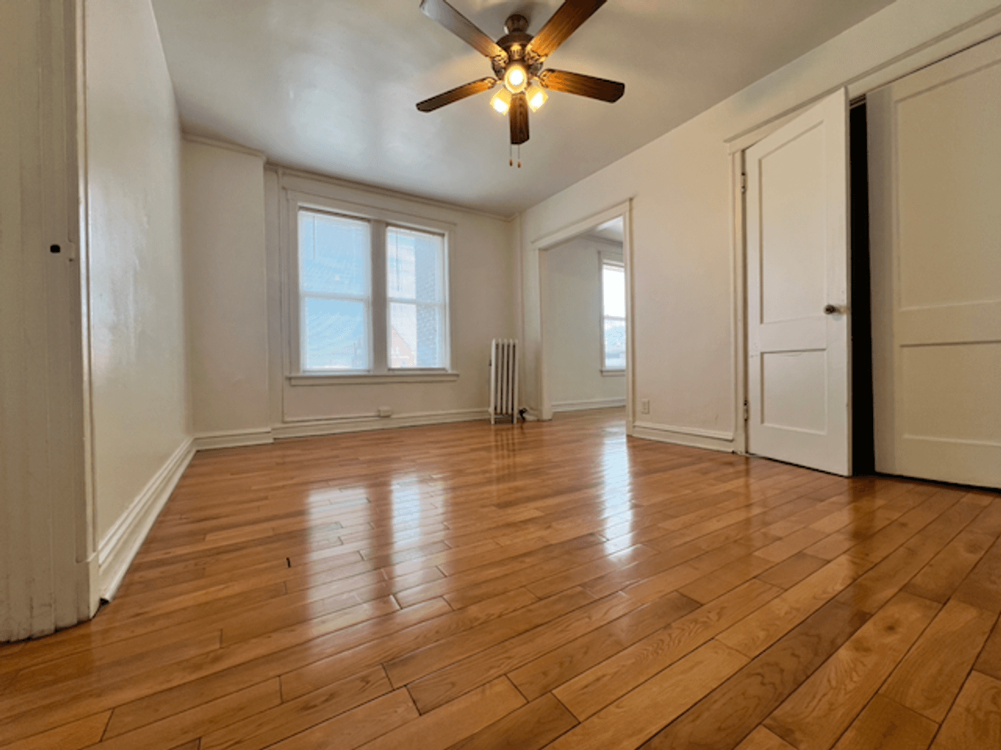 St. Louis Apartment: 3853 Lindell Boulevard