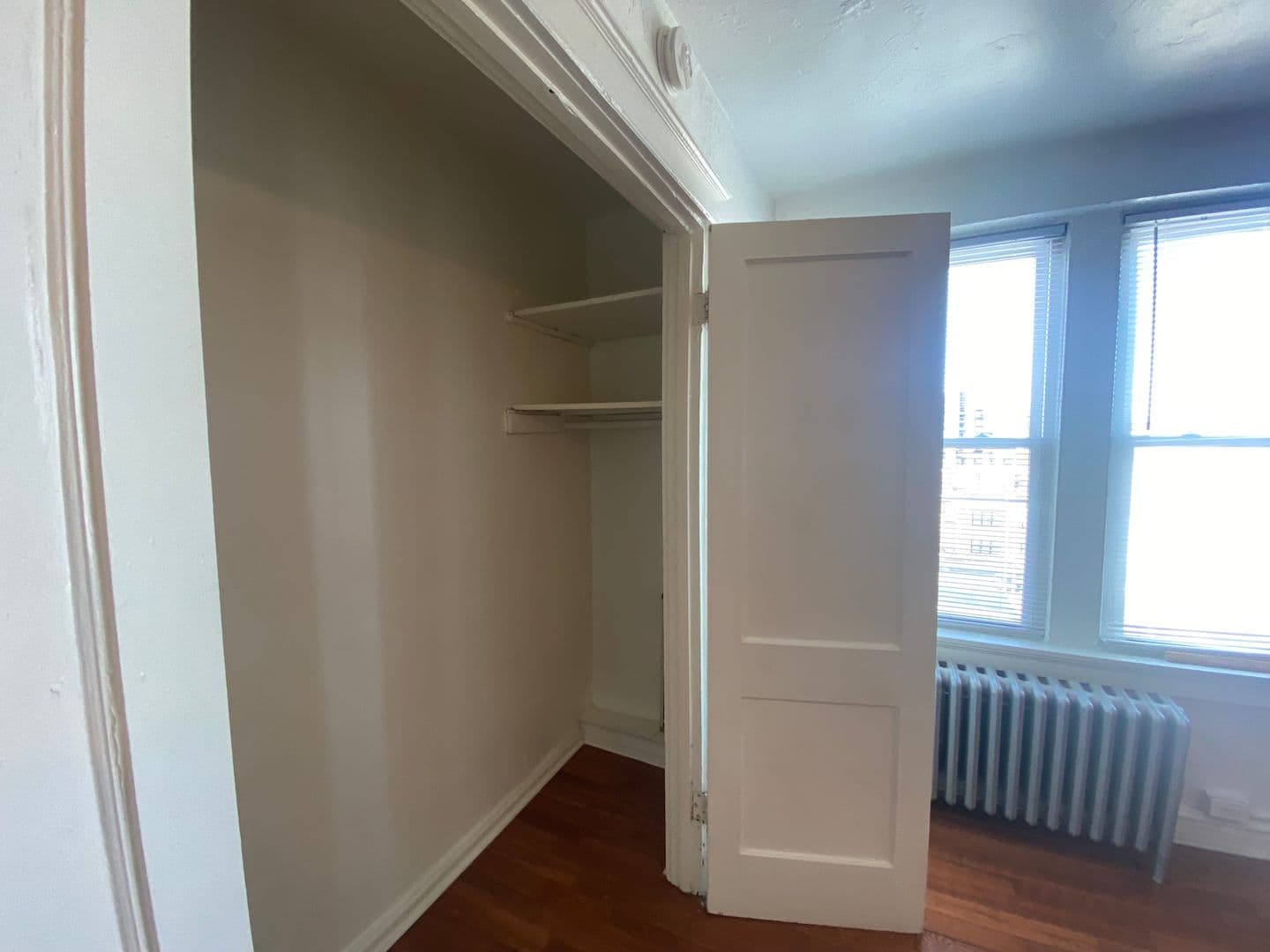 St. Louis Apartment: 4066 Lindell Blvd.