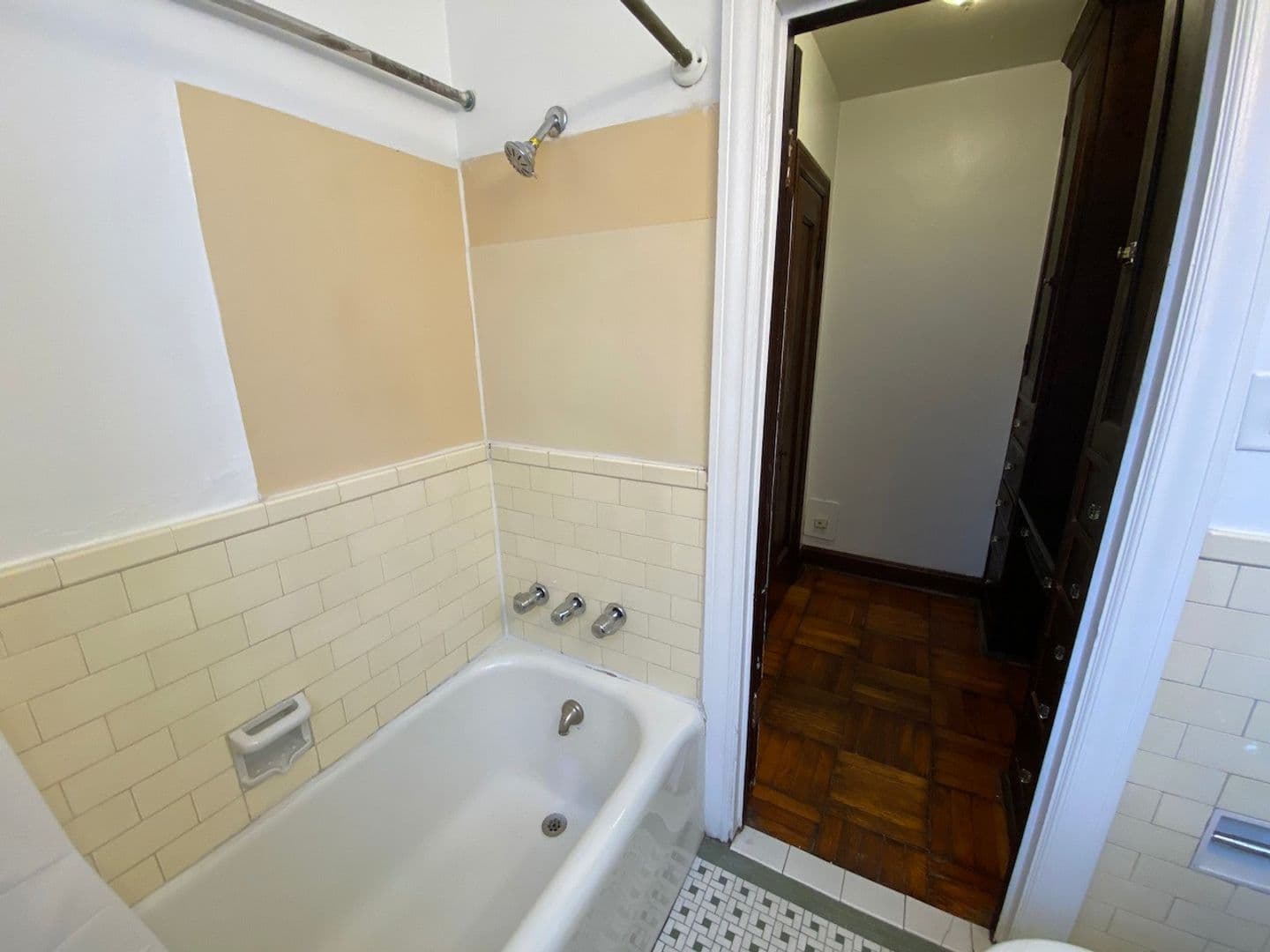 St. Louis Apartment: 3500-10 Miami Street