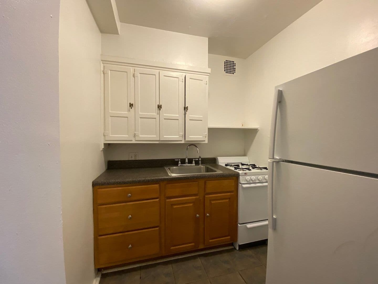 St. Louis Apartment: 3500-10 Miami Street