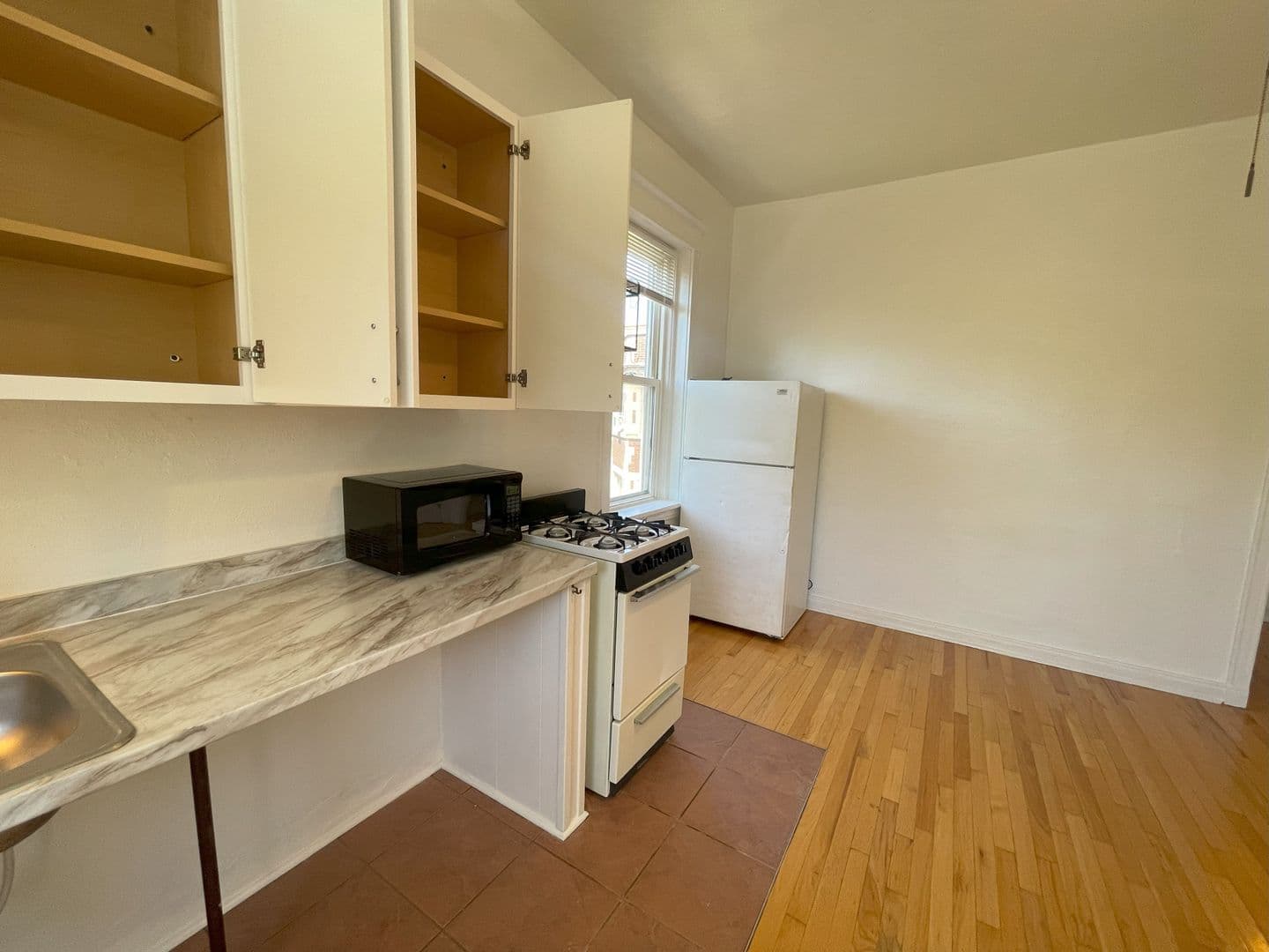 St. Louis Apartment: 4917-19 McPherson Avenue