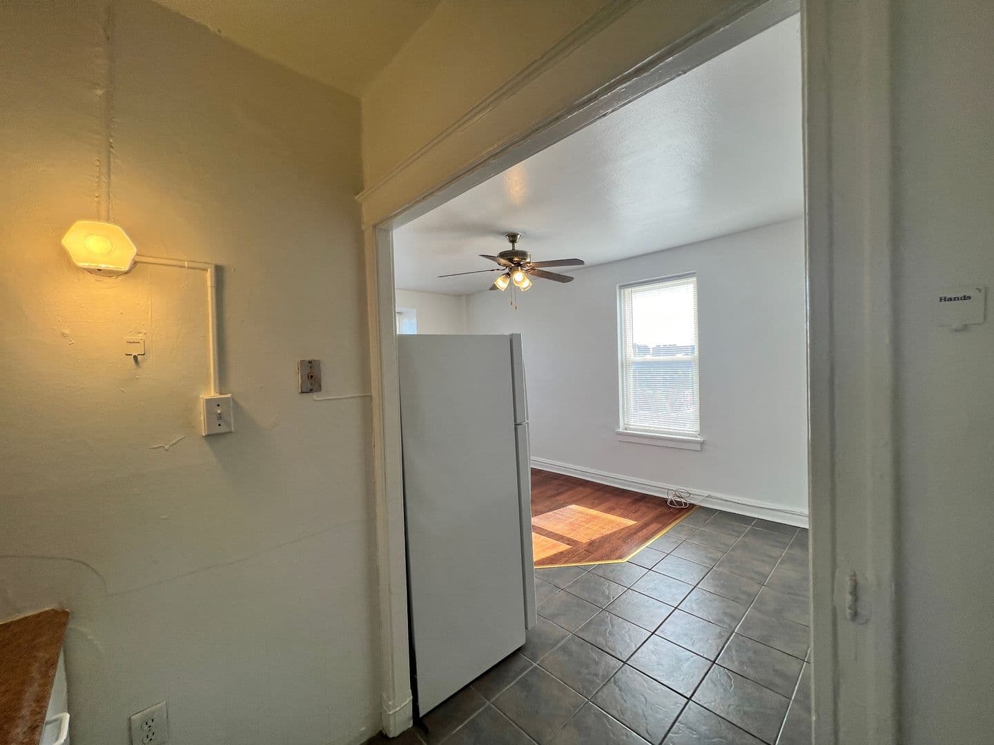 St. Louis Apartment: 4066 Lindell Blvd.