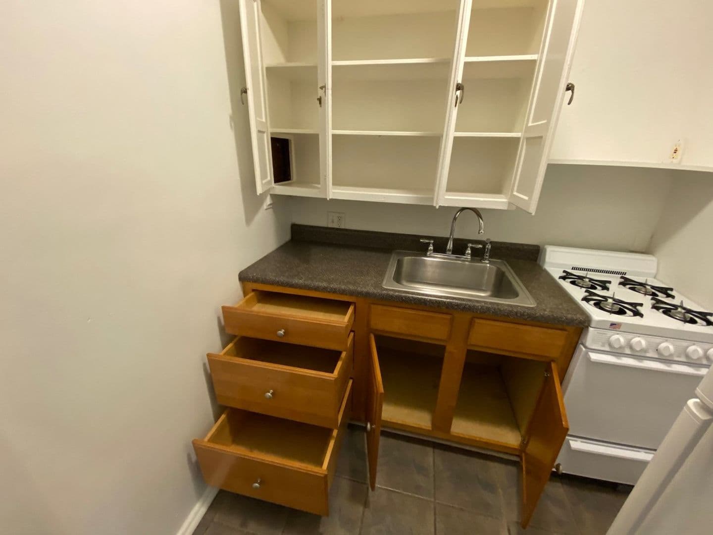 St. Louis Apartment: 3500-10 Miami Street