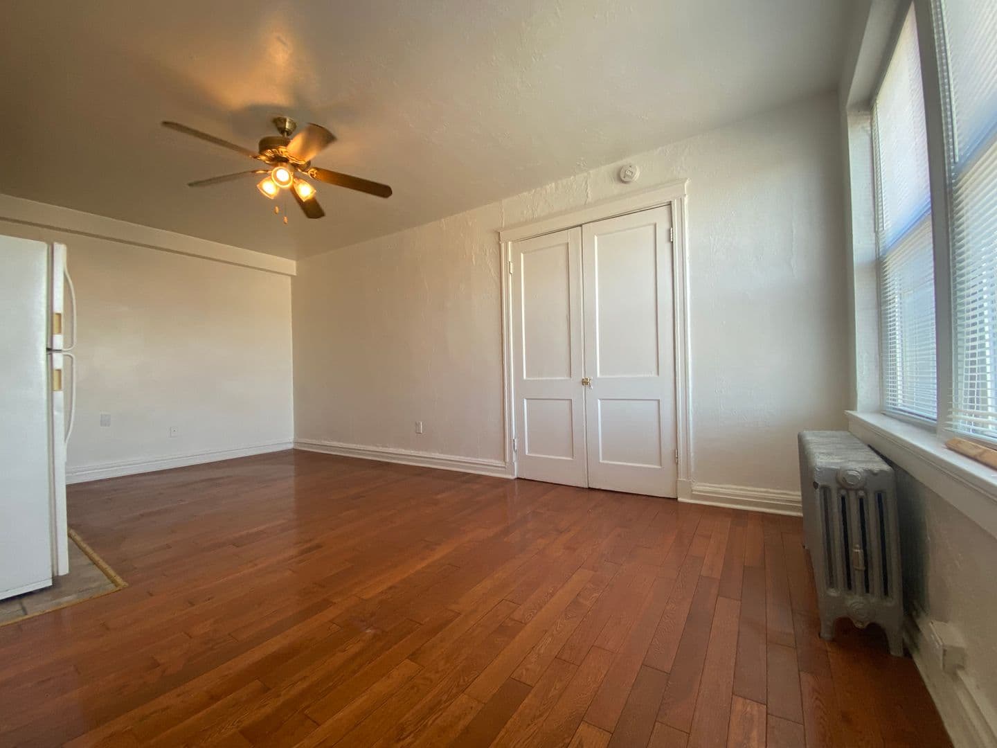 St. Louis Apartment: 4066 Lindell Blvd.