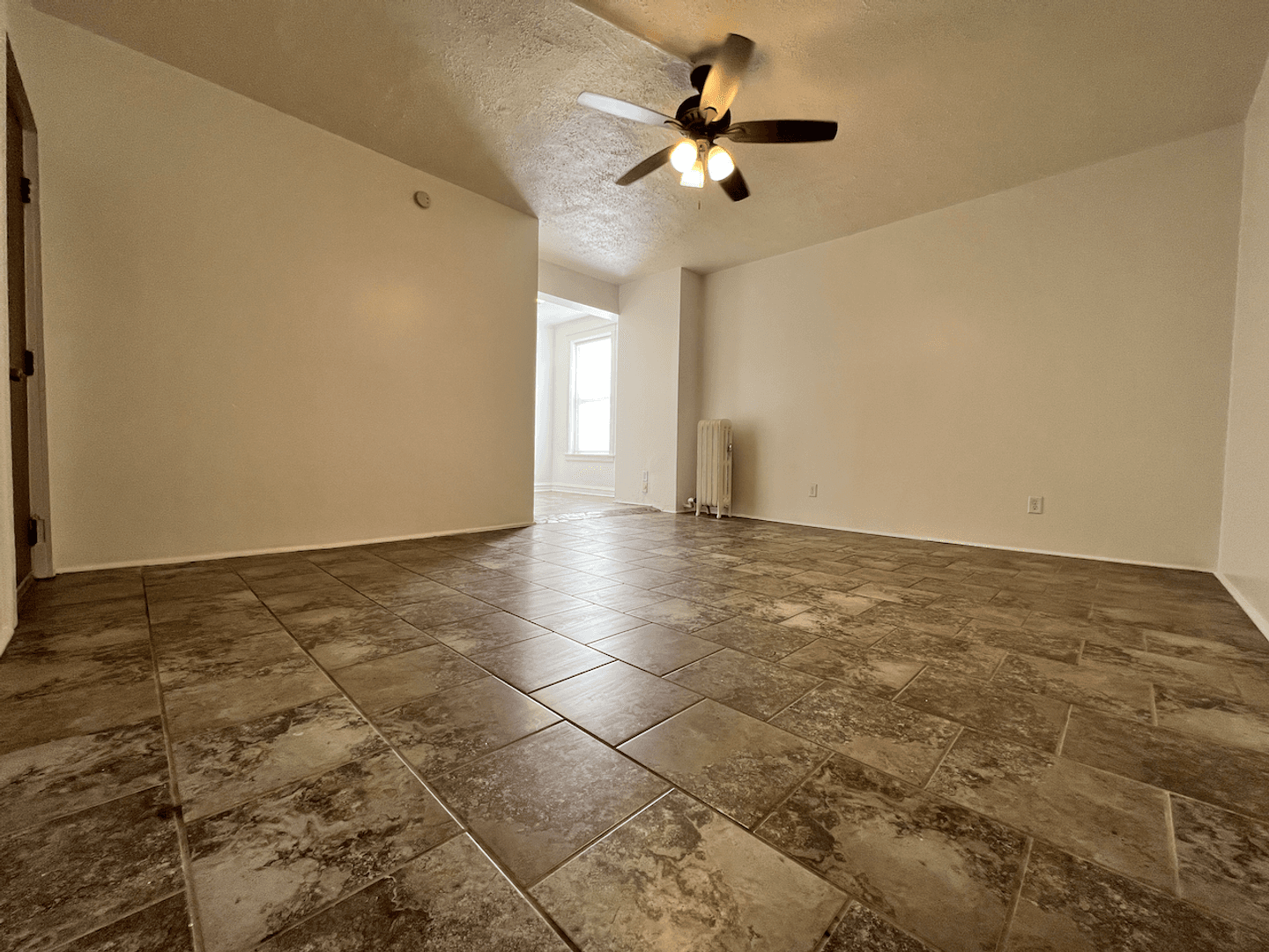 St. Louis Apartment: 3853 Lindell Boulevard
