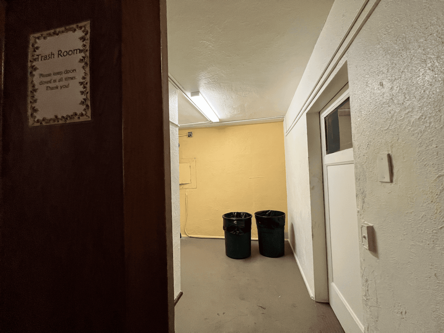 St. Louis Apartment: 3853 Lindell Boulevard
