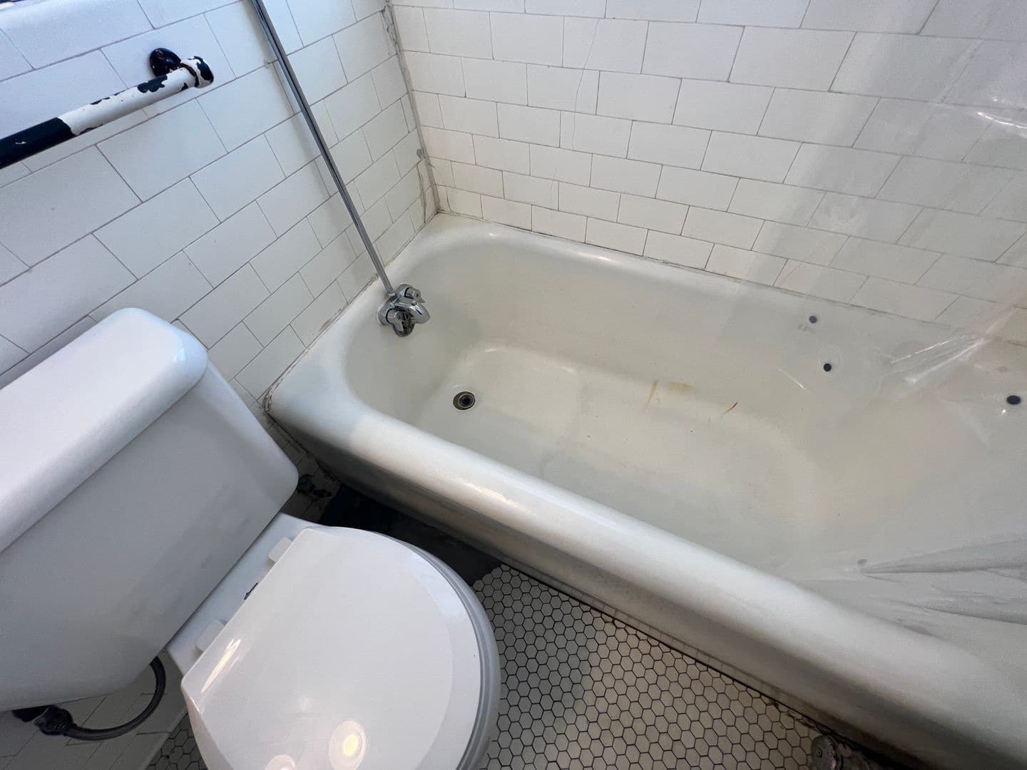 St. Louis Apartment: 4066 Lindell Blvd.