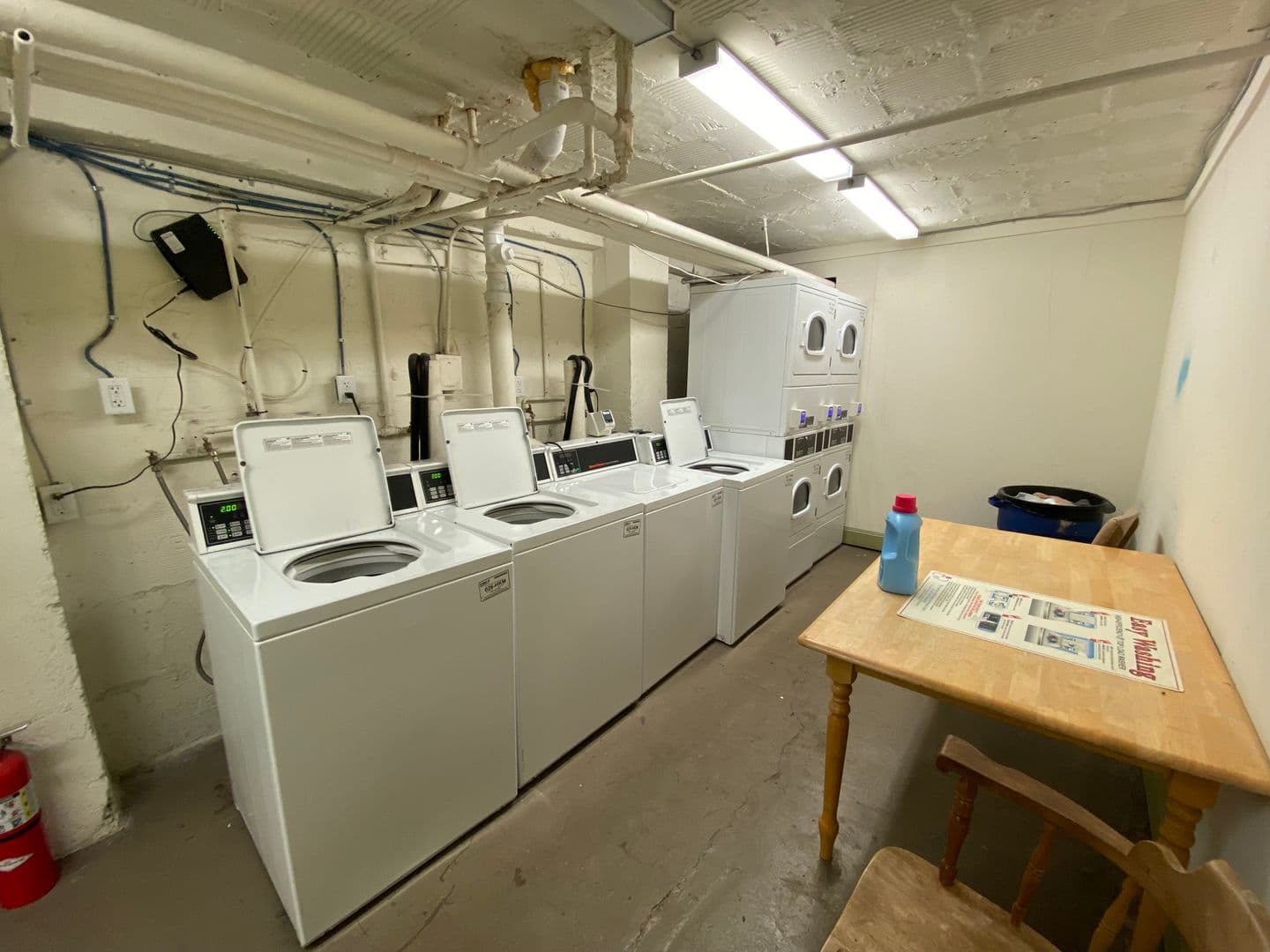 St. Louis Apartment: 4066 Lindell Blvd.