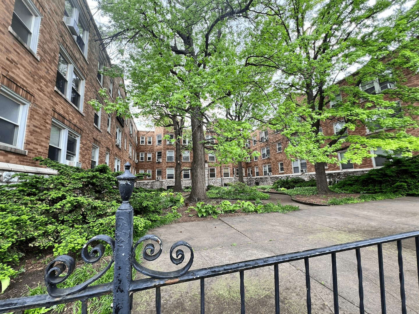 St. Louis Apartment: 3500-10 Miami Street