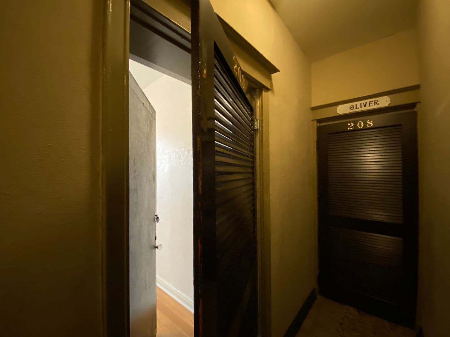 St. Louis Apartment: 4917-19 McPherson Avenue