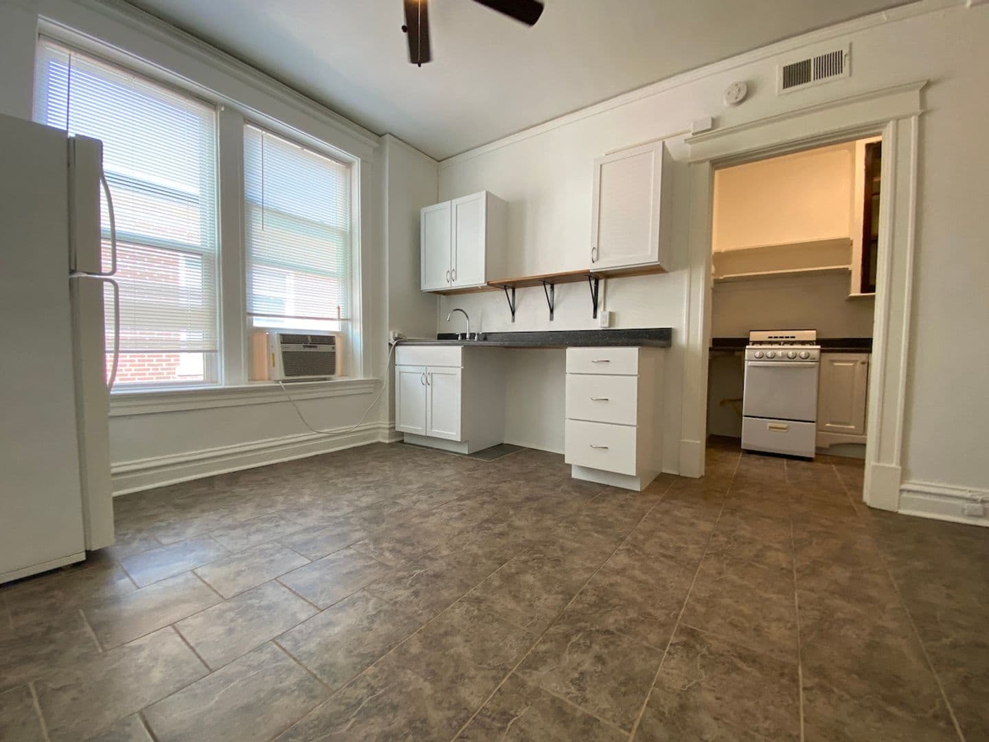 St. Louis Apartment: 3179-91A S. Grand & 3606-3612 Connecticut