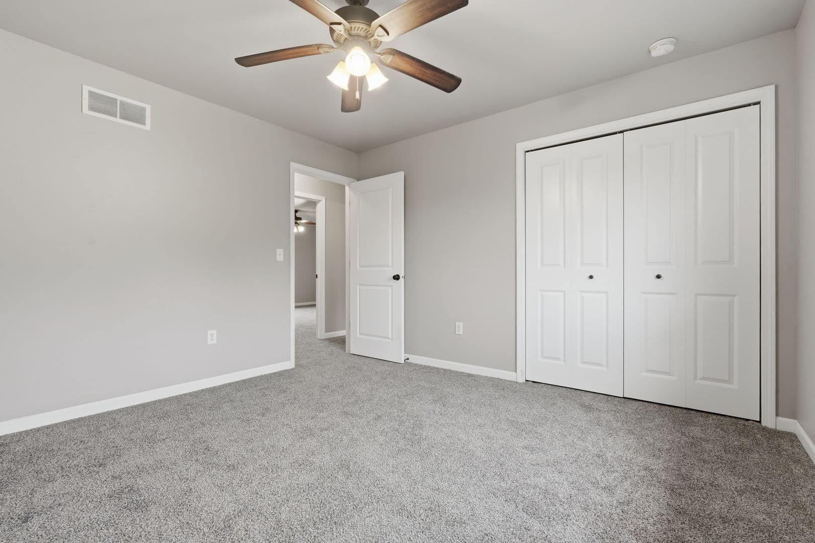 Iowa City Apartment: 3432 Eastbrook St.