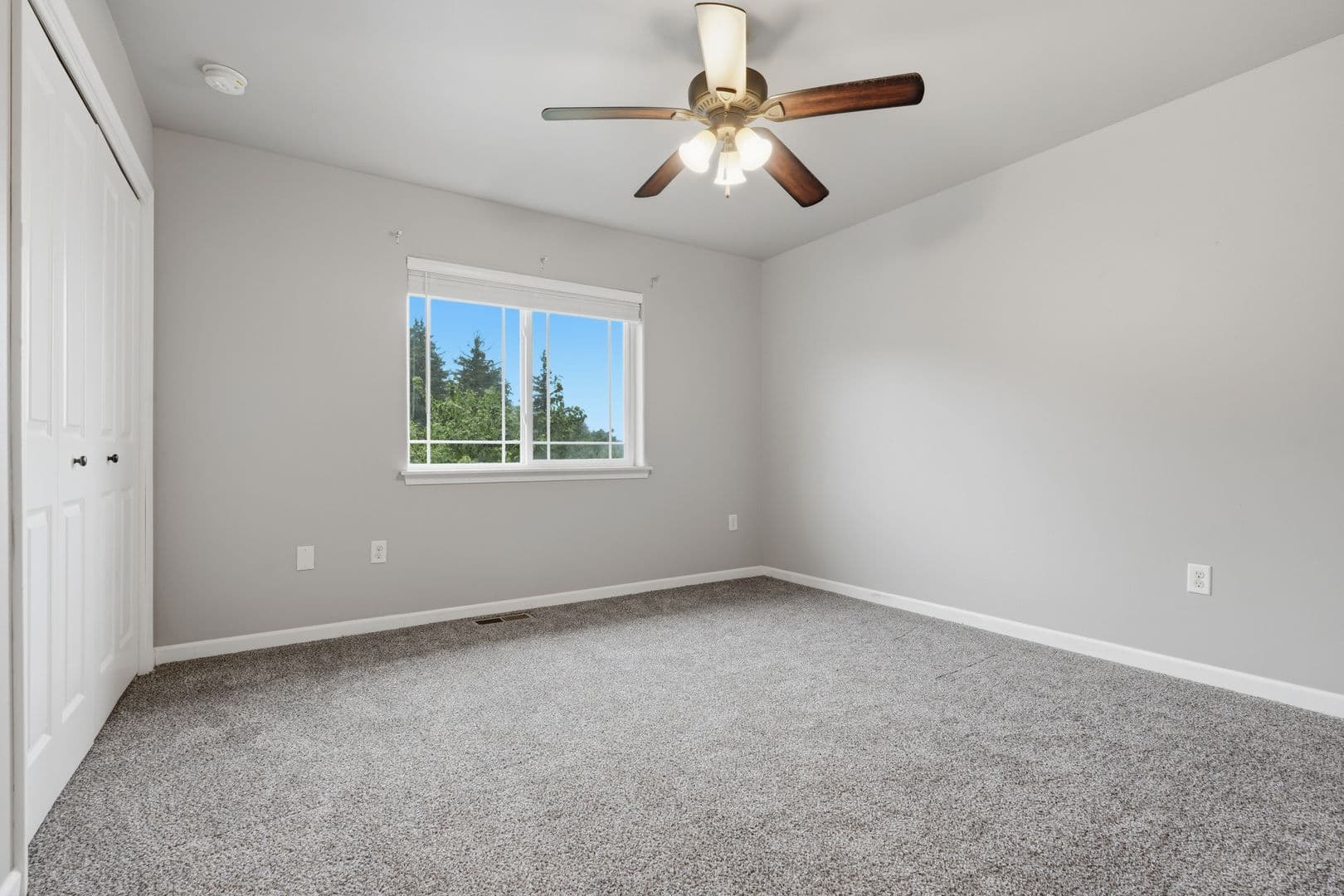 Iowa City Apartment: 3432 Eastbrook St.