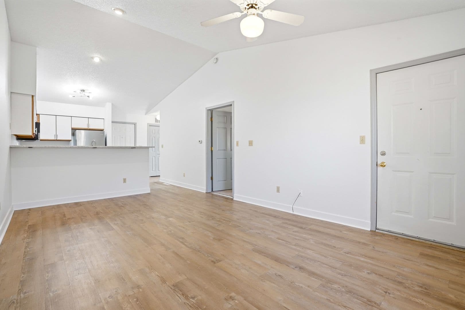 Iowa City Apartment: 2001 - 2167 Keokuk Street
