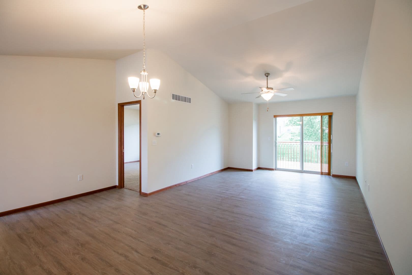 Tiffin Apartment: 590 Calla Lily Way