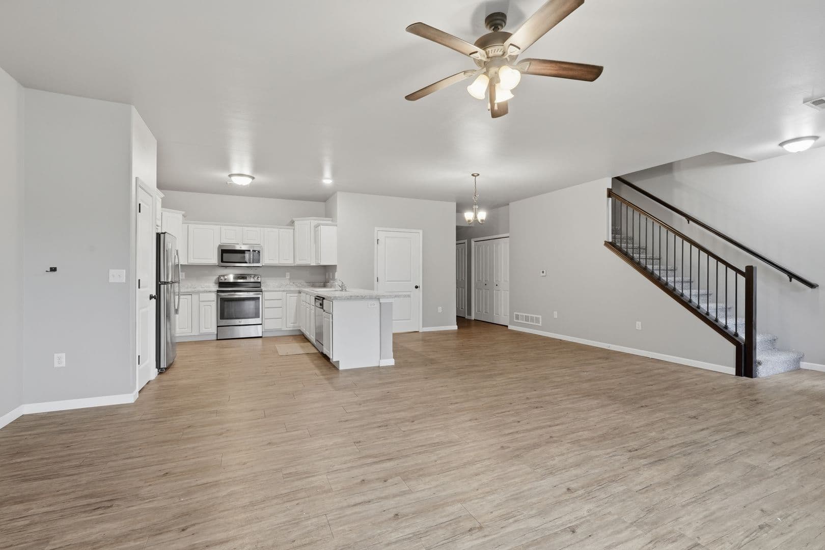 Iowa City Apartment: 3432 Eastbrook St.