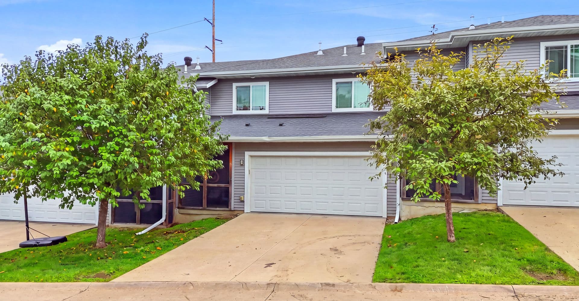 Iowa City Apartment: 3432 Eastbrook St.